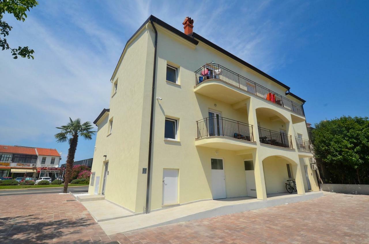 Stella Apartments Novigrad  Exterior photo