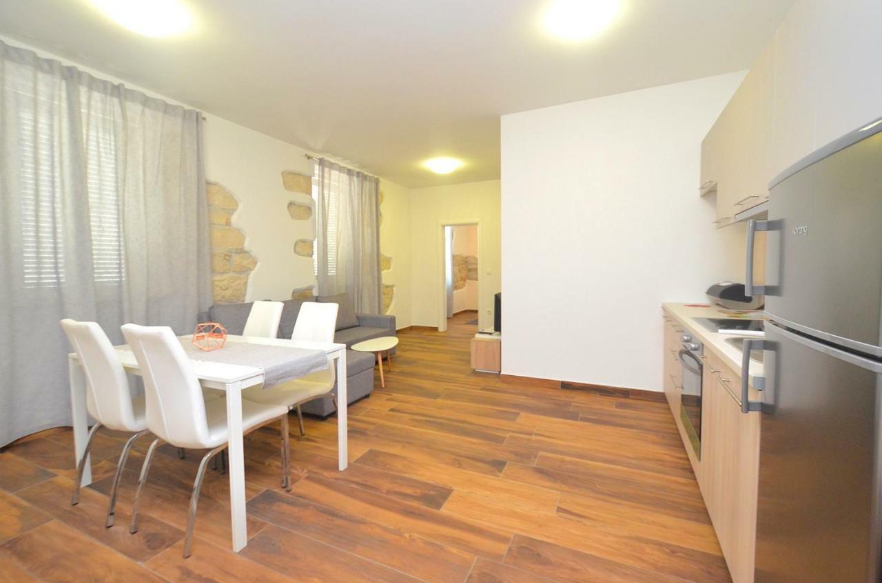 Stella Apartments Novigrad  Exterior photo